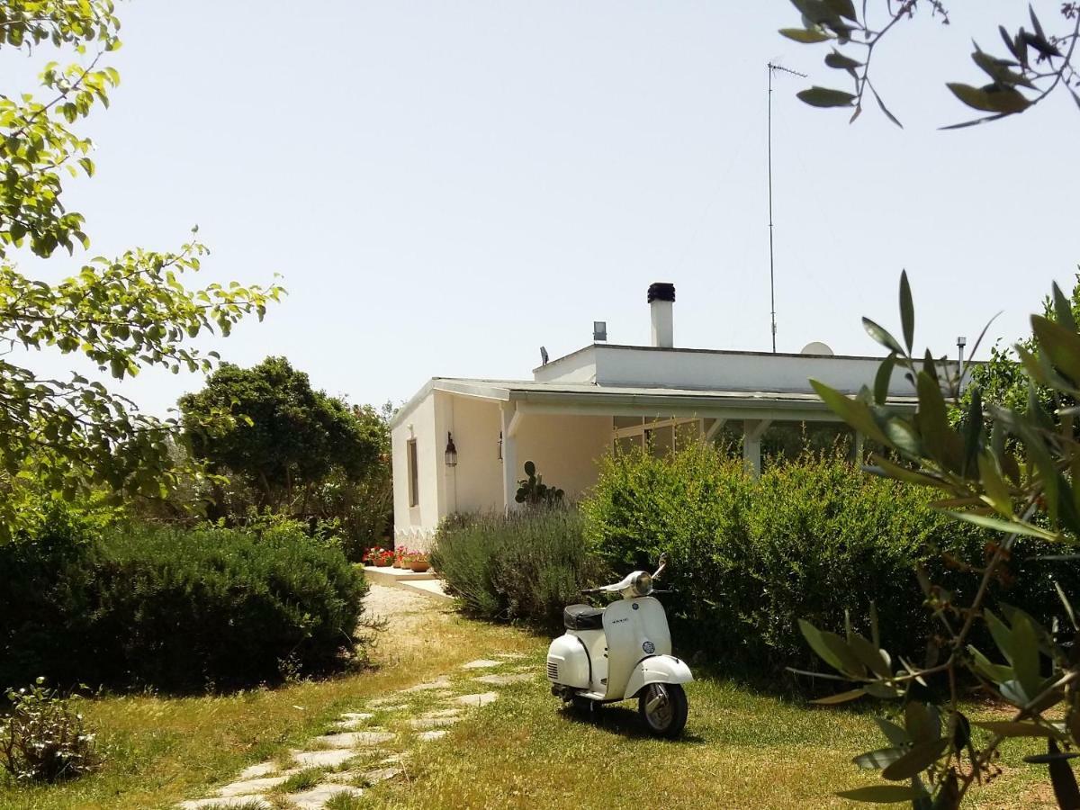 La Dimora Dei Gelsi Villa Castri di Lecce Exterior photo